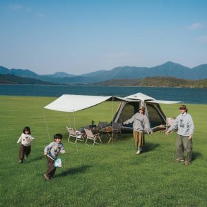 چادر بادی چهار نفره با سایبان نیچرهایک مدل CNK2550WS017